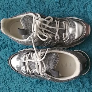 DKNY sneakers. Size 7.5 (fits 8)